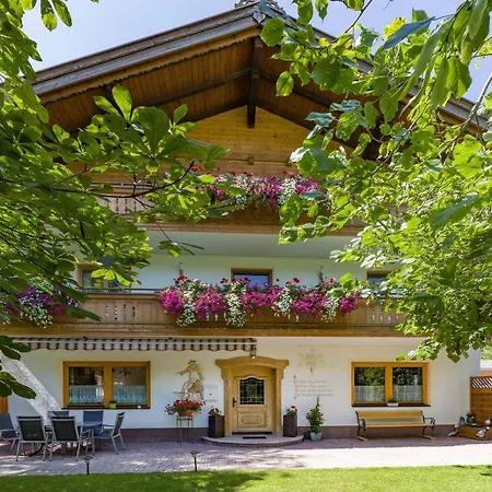 Lederer Farm stay *