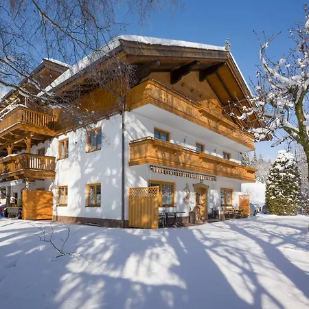 팜스테이 Lederer